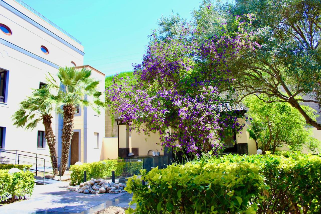 Boutique Hotel Palazzo Donna Iulia Pozzuoli Exterior photo
