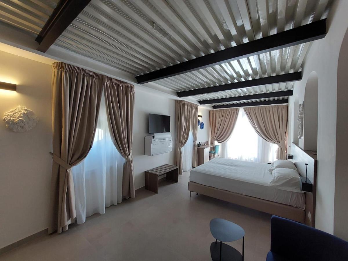 Boutique Hotel Palazzo Donna Iulia Pozzuoli Exterior photo